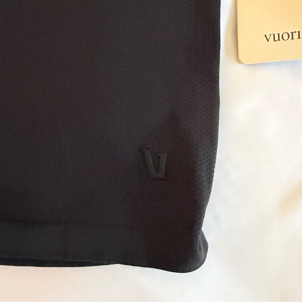 NWT Vuori Long Sleeve Seamless Surge Tee Black Size Large - Picture 5 of 9